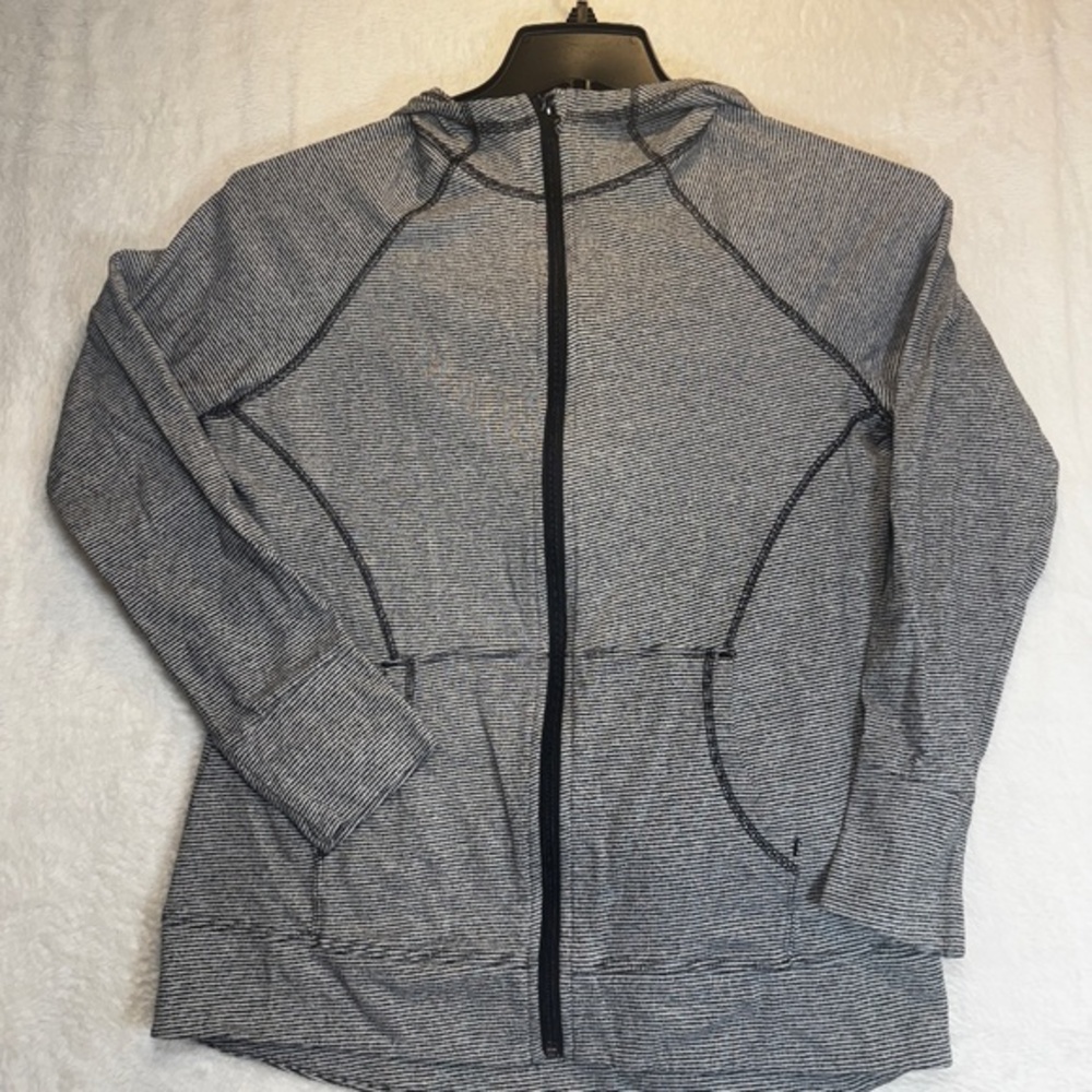 Joe Fresh Active Hoodie Womens Size Medium Gray Full Zip Athletic Lightweight